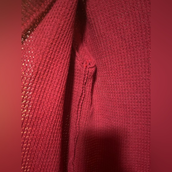 Like new red knitted cardigan w/ pockets- size l/xl - Picture 7 of 10